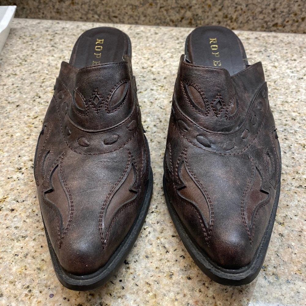 Roper Western Boho Textured Leather Mules